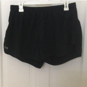 Under Armour black shorts